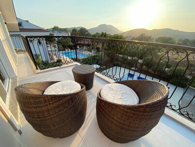 Villa with private pool and garden in Ölüdeniz Fethiye