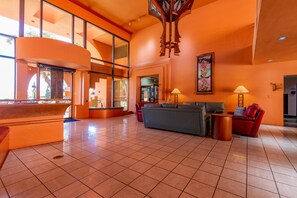 Lobby - CASA MARCO - Anasazi Village - Modern Condo (Phoenix, Arizona)