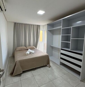 7 chambres, fer et planche à repasser, Wi-Fi, literie fournie