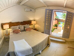 5 bedrooms, iron/ironing board, free WiFi, bed sheets