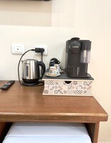 Caja de seguridad en la habitación y cortinas blackout 