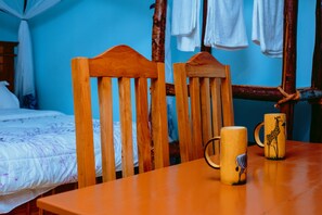 5 Schlafzimmer, Bügeleisen/Bügelbrett, WLAN