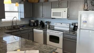 Condo, Multiple Beds (Grand Caribbean East 313) | Private kitchen