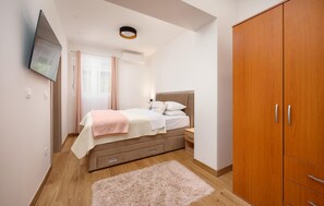 6 quartos, Wi-Fi de cortesia
