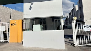 Exterior - COMFORTABLE APARTMENT "COLIBRI" IN QUERETARO, MEXICO. PLACE OF VINEYARDS ! (La Pradera)