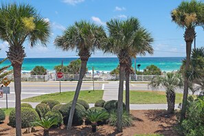 Townhome, Multiple Beds (Gulf Winds East #10- The Turtles Nest) | Property grounds