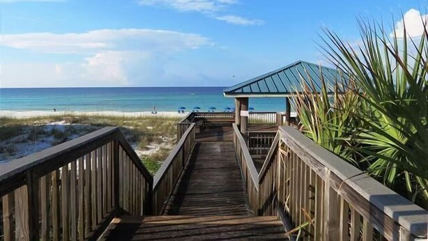 House, Multiple Beds (Gulf Winds East #36) | Beach - Gulf Winds East #36 (Miramar Beach)