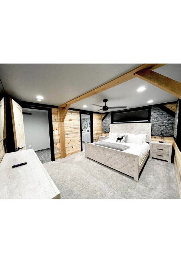 4 chambres, fer et planche à repasser, Wi-Fi, draps fournis