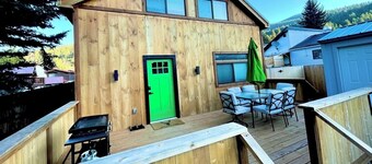 4-bedroom house in the heart of red river