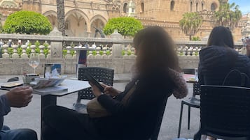 Café da manhã feito na hora todos os dias (EUR 5 por pessoa)