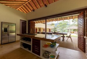 Apartment, Garden View | Living area