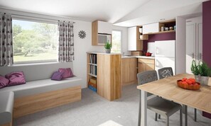 Kühlschrank, Mikrowelle, Herdplatte, Toaster