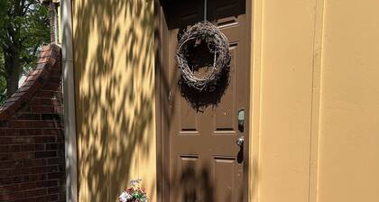 Lovely 2-bedroom room rental in Blue Springs