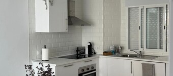 Long 43 - Refurbished Historic Center