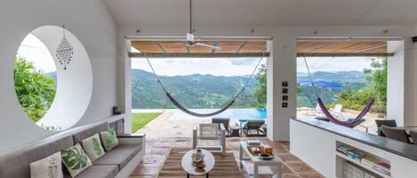Apartment, Garden View | Living area