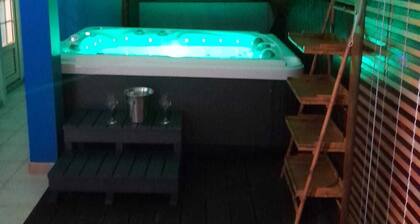 Appartement tout confort Ă 5 min de la plage de lâAnse Michel, Cap Chevalier