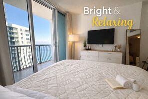 1 bedroom, desk, iron/ironing board, WiFi - Bayview | High-Floor | Pool+Gym | 10 min Brickell (Miami)