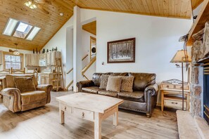 Condo, Multiple Beds (Apartment) | Living area