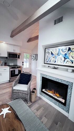 Modern & Coastal Cape Cottage + 200 Steps to the Beach! New in 2025!