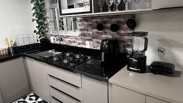 Apartment | Private kitchen | Fridge, microwave