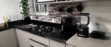 Departamento | Cocina privada | Refrigerador y microondas
