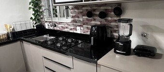 Apartamento Frente ao Shopping Itaguaçu