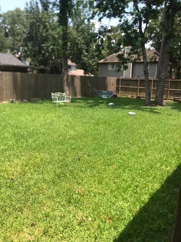 Spacious 5-bedroom house in the heart of Atascocita