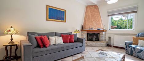 Smart TV y chimenea