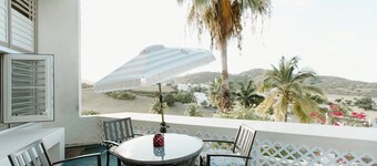 Teagues Bay Hideaway - Ocean View Cottage