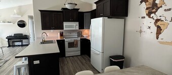 Modern Clean 2Bed 2Bath Condo. Next to Payson Temple, I15, Walmart, and more!