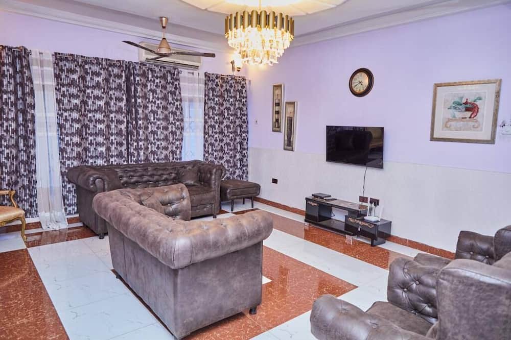 Afranasa Inn