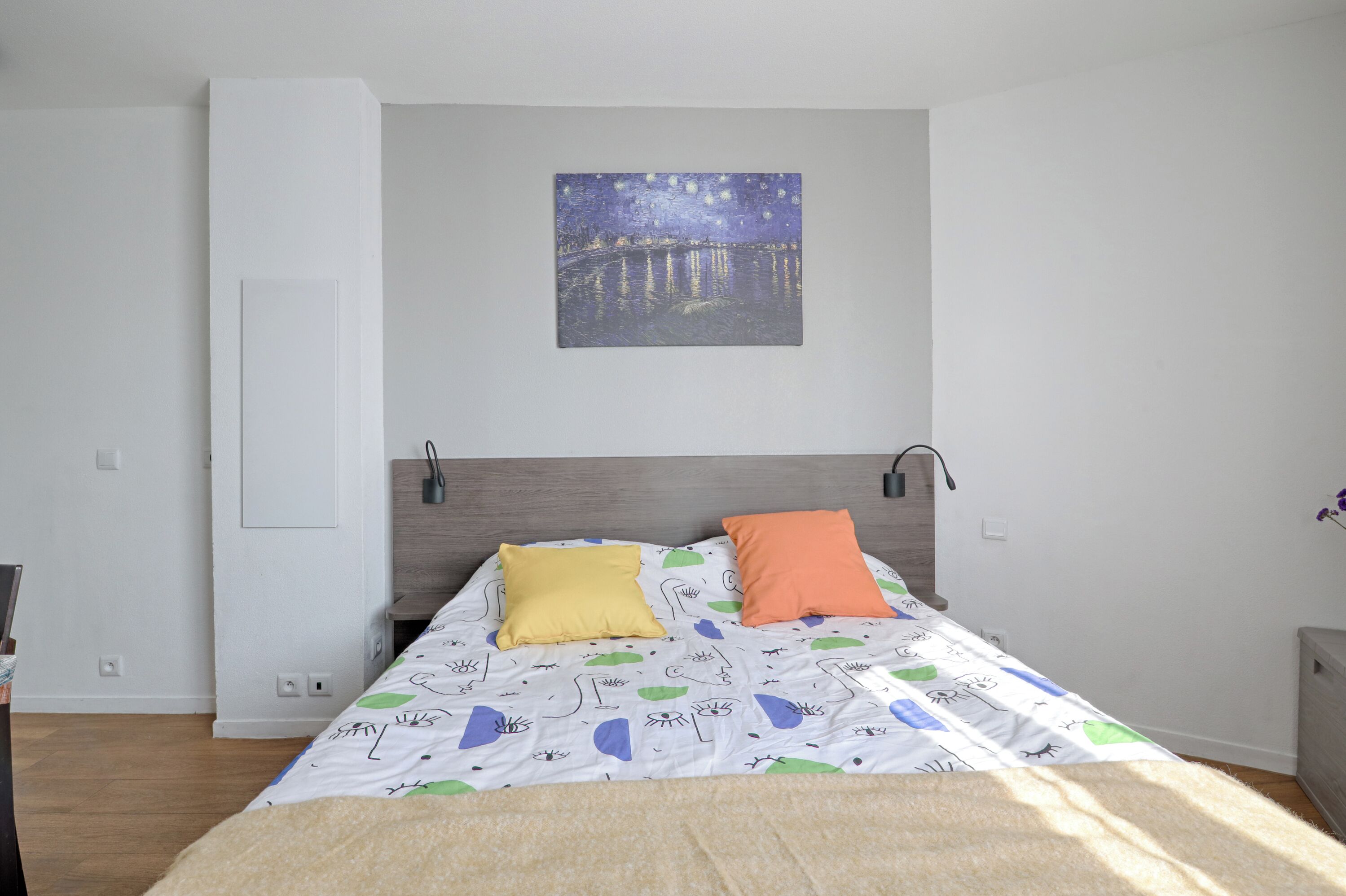 1 chambre, fer et planche à repasser, Wi-Fi, draps fournis