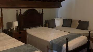 2 bedrooms, WiFi, bed sheets