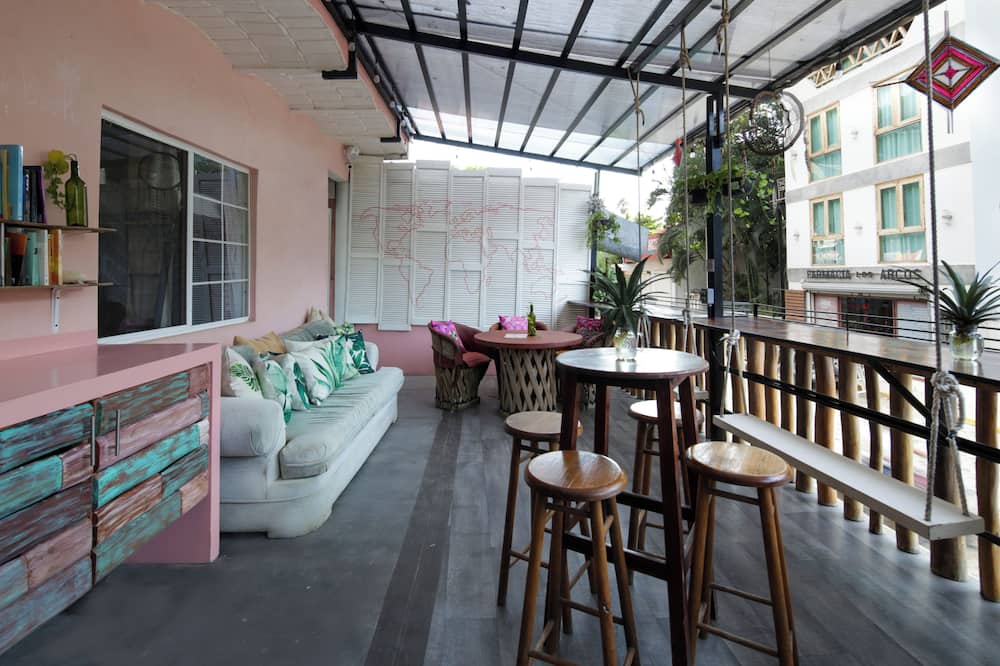 My Sisters House - Female Only Hostel