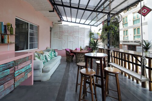 My Sisters House - Female Only Hostel