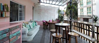 My Sisters House - Female Only Hostel