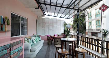 My Sisters House - Female Only Hostel