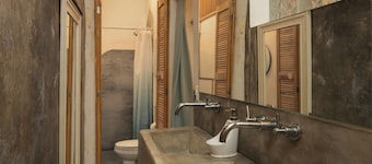 My Sisters House - Female Only Hostel