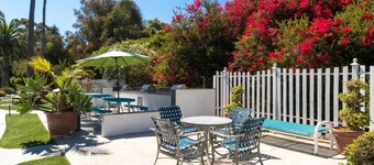 Pool-Hot tub-Tennis-free WiFi-miniature golf, restaurant, bar, Gym-AC-Game room