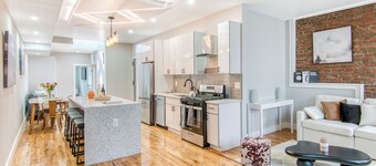 ✨ New Luxe 2BR 2BA – King Bed, Fast Wi-Fi, 15 Mins to Times Square