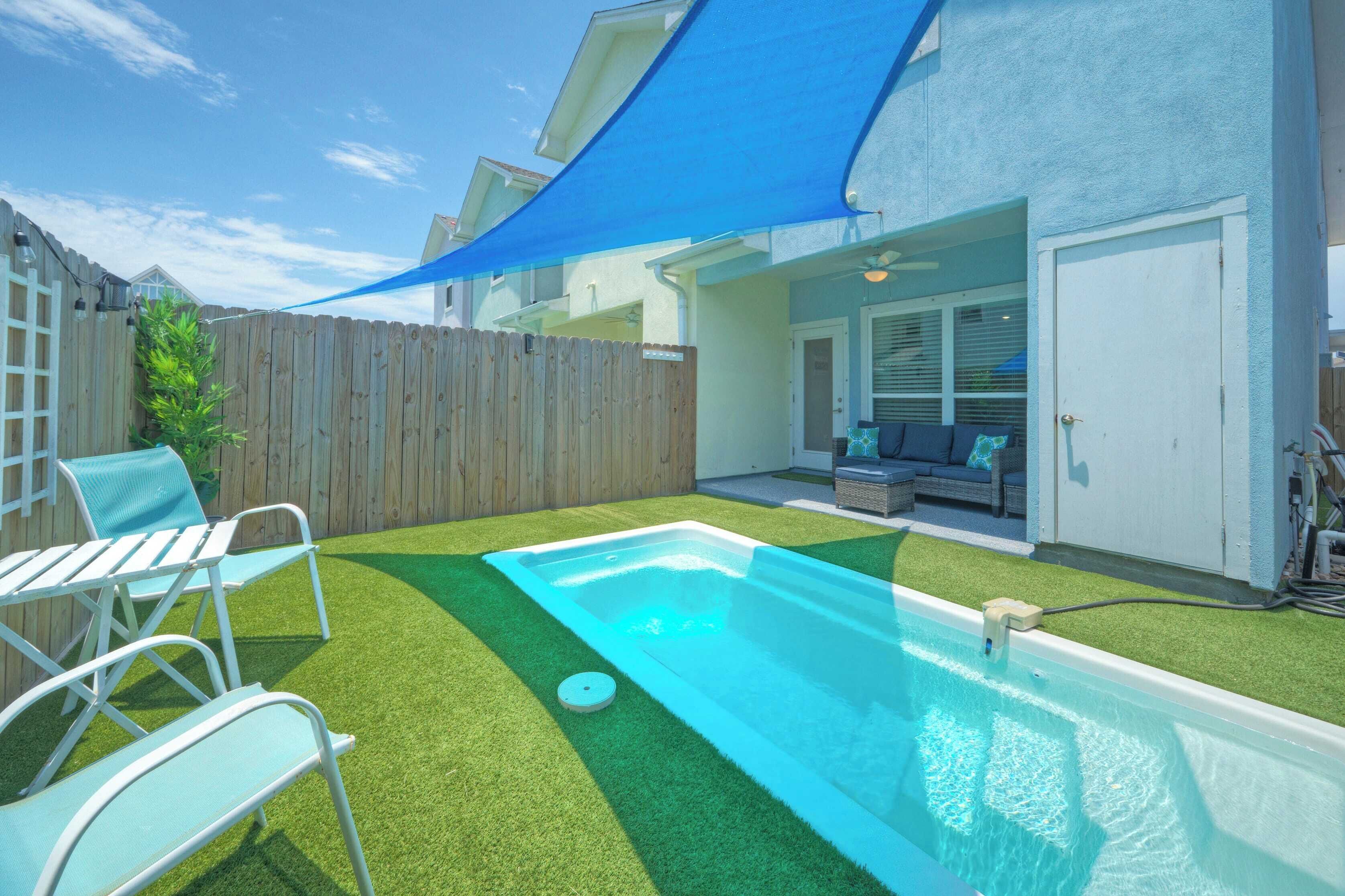 House (3 Bedrooms) | Front of property