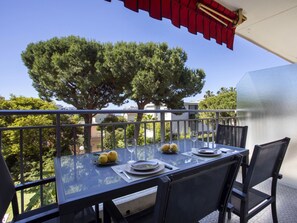 Outdoor dining - Le Persépolis by Interhome (Cagnes-sur-Mer)