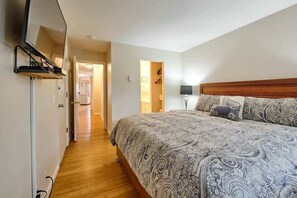 1 habitación, tabla de planchar con plancha y wifi 