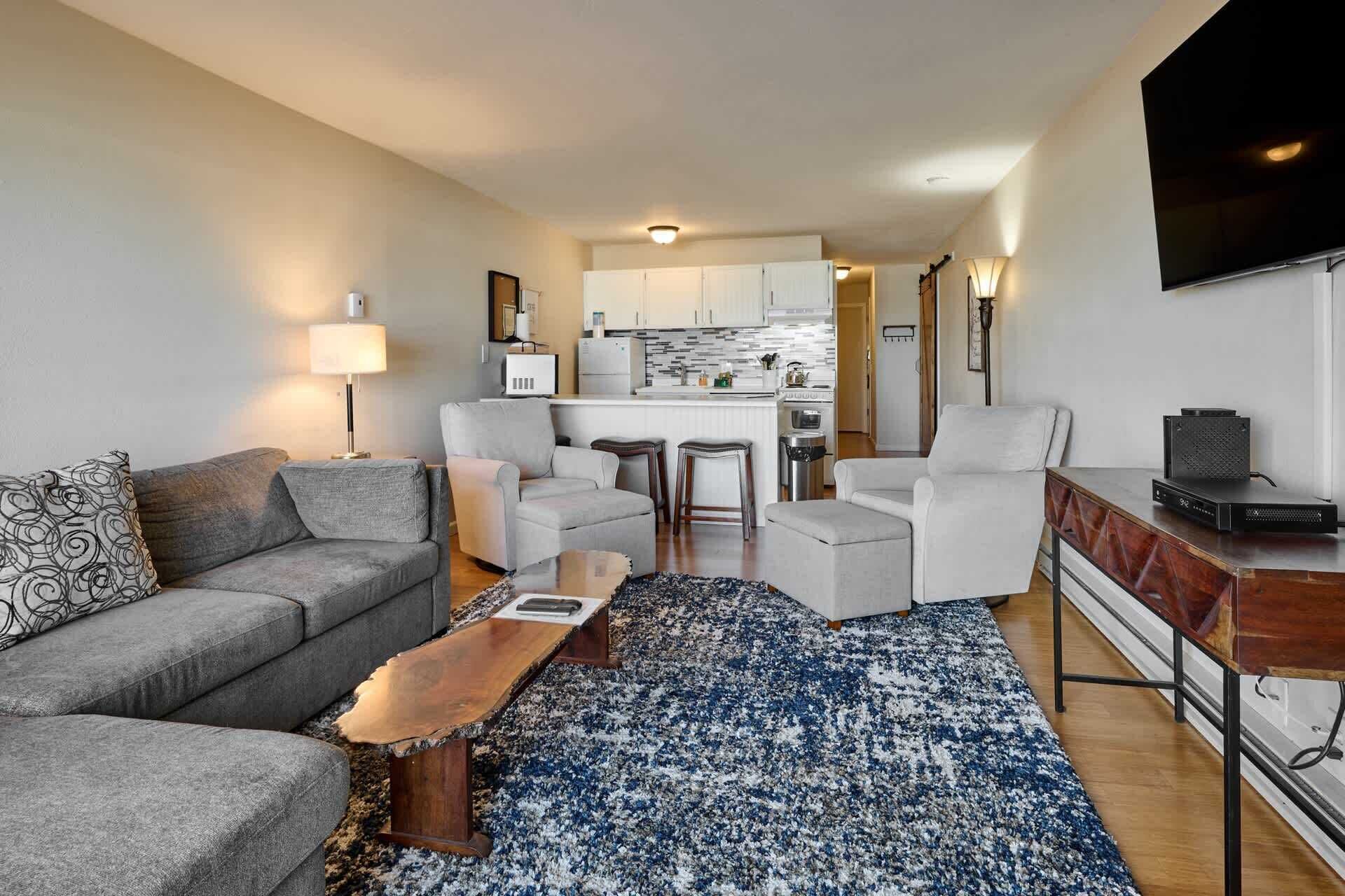 TV, fireplace, DVD player, table tennis