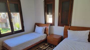 2 dormitorios y ropa de cama