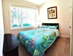 2 bedrooms, WiFi, bed sheets