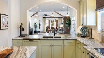 Casa (3 Bedrooms) | Interior