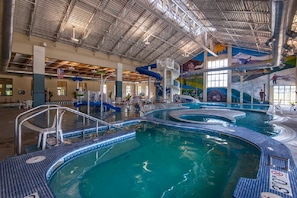 Piscine couverte, piscine chauffée