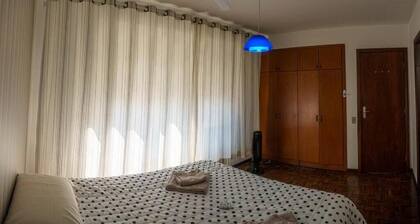 Urban Refuge in Curitiba. Cozy apartment 10 minutes from the center.