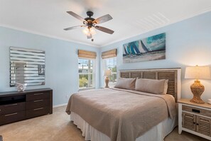 4 chambres, fer et planche à repasser, Wi-Fi gratuit, draps fournis